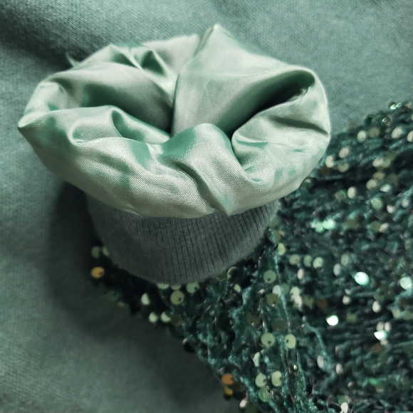 Shopthemint.com Sequin Sleeves Knitted Sweatshirt Holidays Forest Green Sequins - Picture 5 of 13